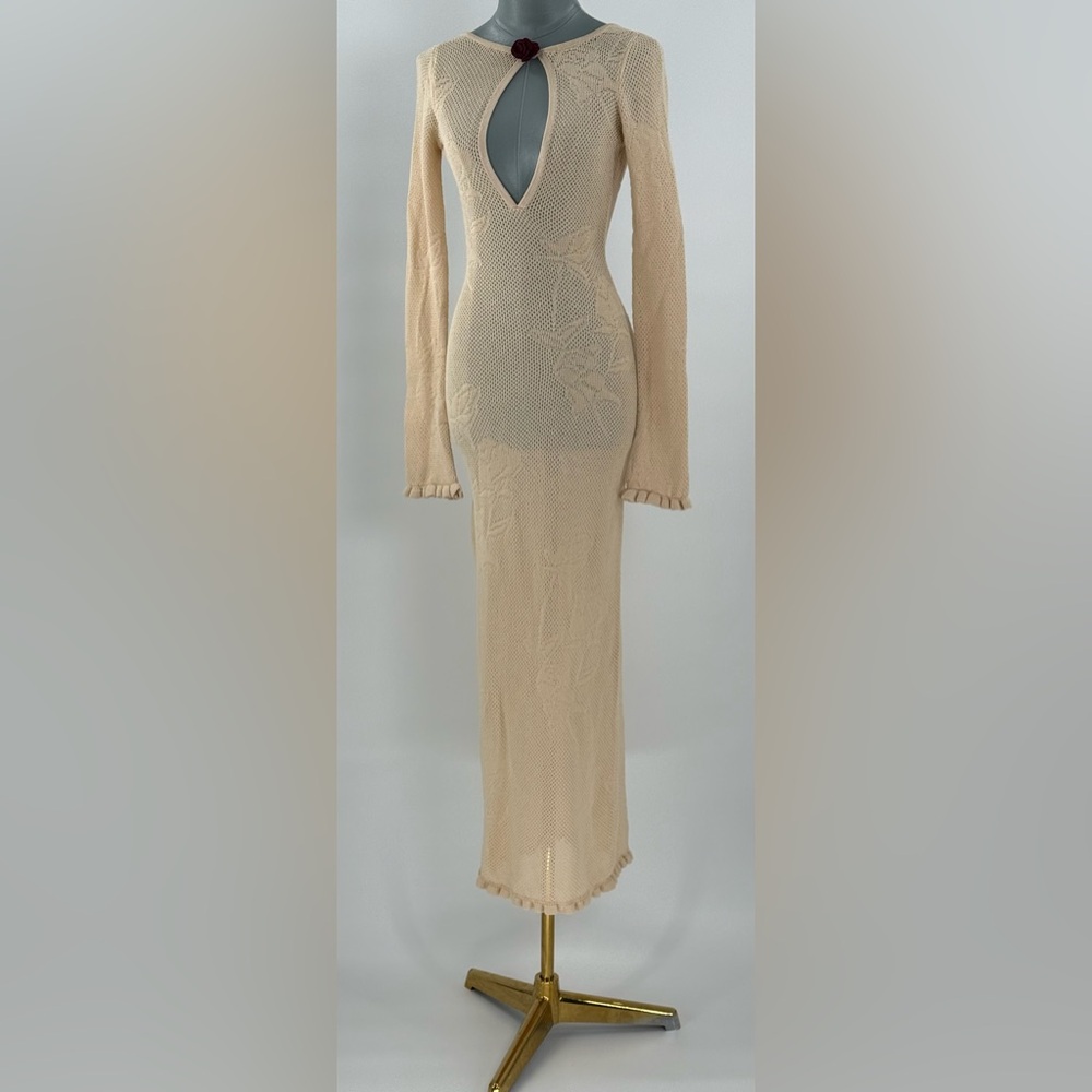 🆕 MIRROR PALAIS 🧿 NWOT Rose Pointelle Crochet Knit Dress, Soft Beige - Sz S - Picture 3 of 17